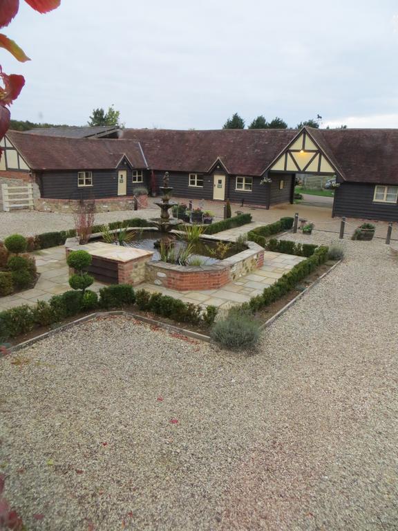 Common Leys Farm Villa Waterperry Szoba fotó