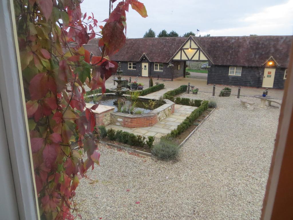 Common Leys Farm Villa Waterperry Szoba fotó